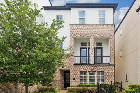 Photo of 2024 Fannin Station S, Houston, TX 77045 (MLS # 39505587)