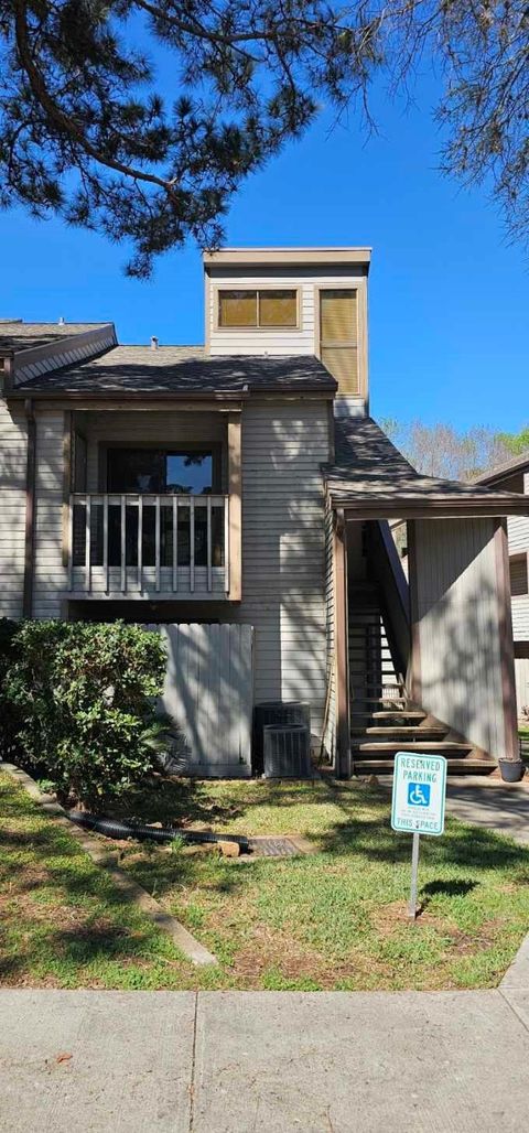 3900 Aspen Drive B201 Montgomery TX 77356