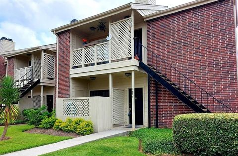 Photo of 2121 El Paseo Street #1801, Houston, TX 77054 (MLS # 30902203) Photo of 2121 El Paseo Street #1801, Houston, TX 77054 (MLS # 30902203)