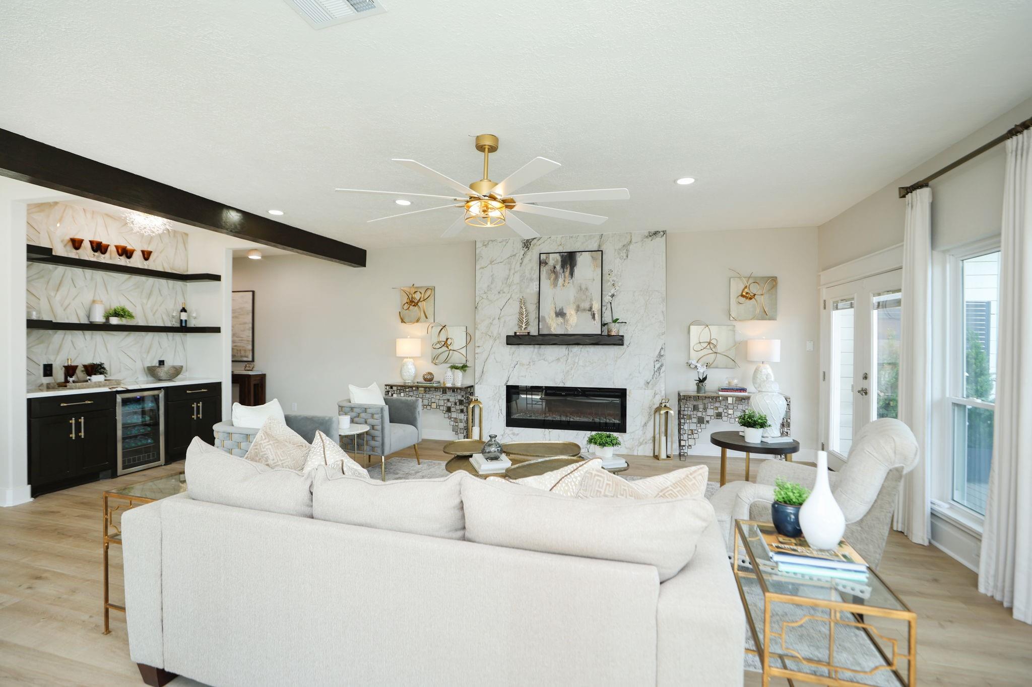 848 Lake View Drive