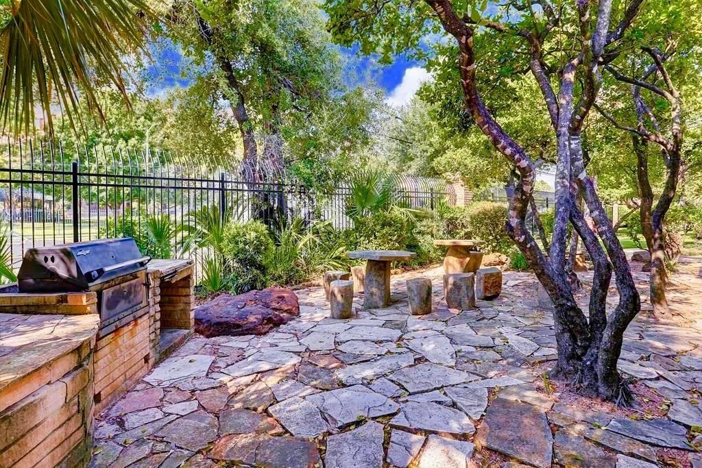 Photo of 2300 Old Spanish Trail #1129, Houston, TX 77054 (MLS # 74502739)