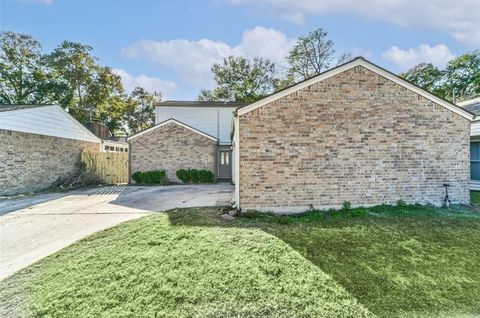 Photo of 12035 Champion Forest Drive, Houston, TX 77066 (MLS # 44044043)
