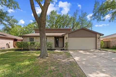 Photo of 24107 Bassett Hall Lane, Katy, TX 77493 (MLS # 71646379)