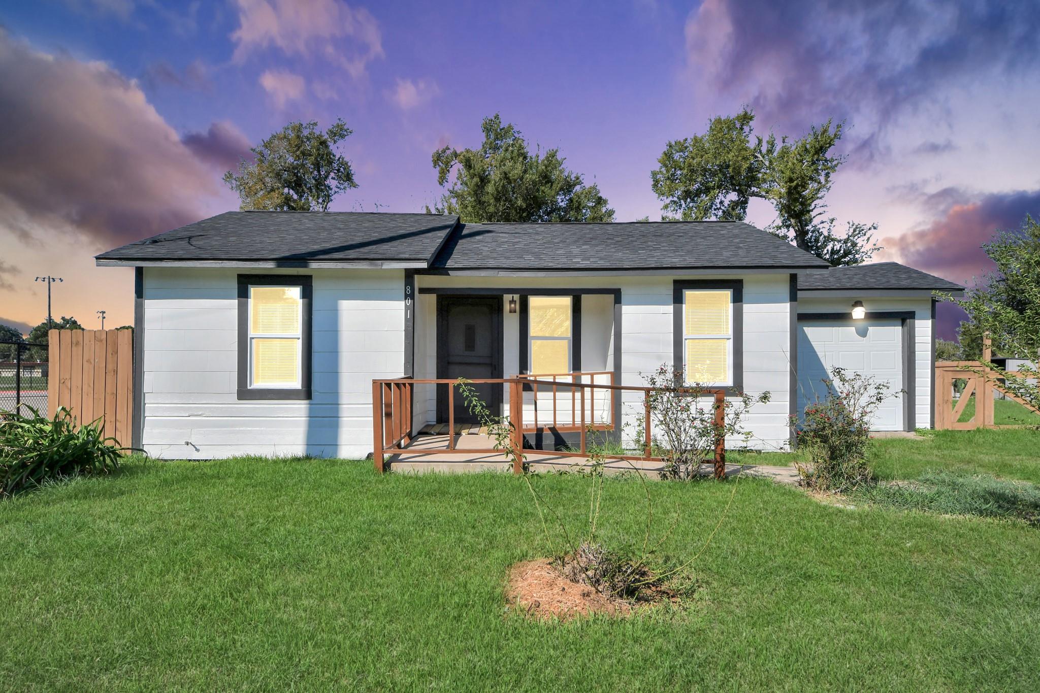 801 Mabel Street
