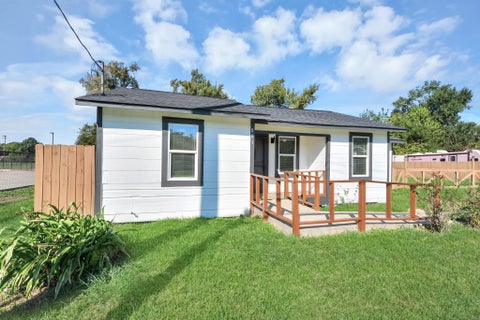 Photo of 801 Mabel Street, Richmond, TX 77469 (MLS # 73038263)