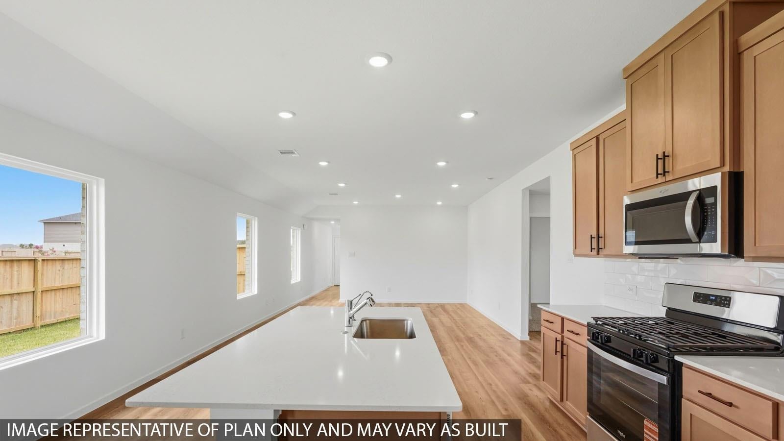 21734 Piazza Maggiore Lane