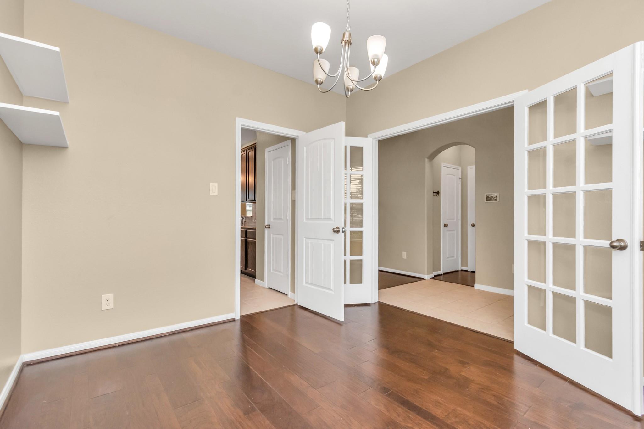 3734 E Briarlilly Park Circle