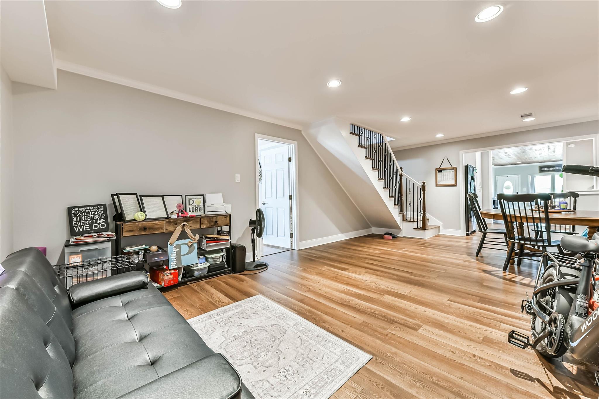5220 Avenue P 1/2