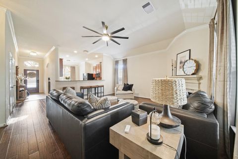 Tiny photo for 13739 Mckinney Creek Lane, Houston, TX 77044 (MLS # 50557116)