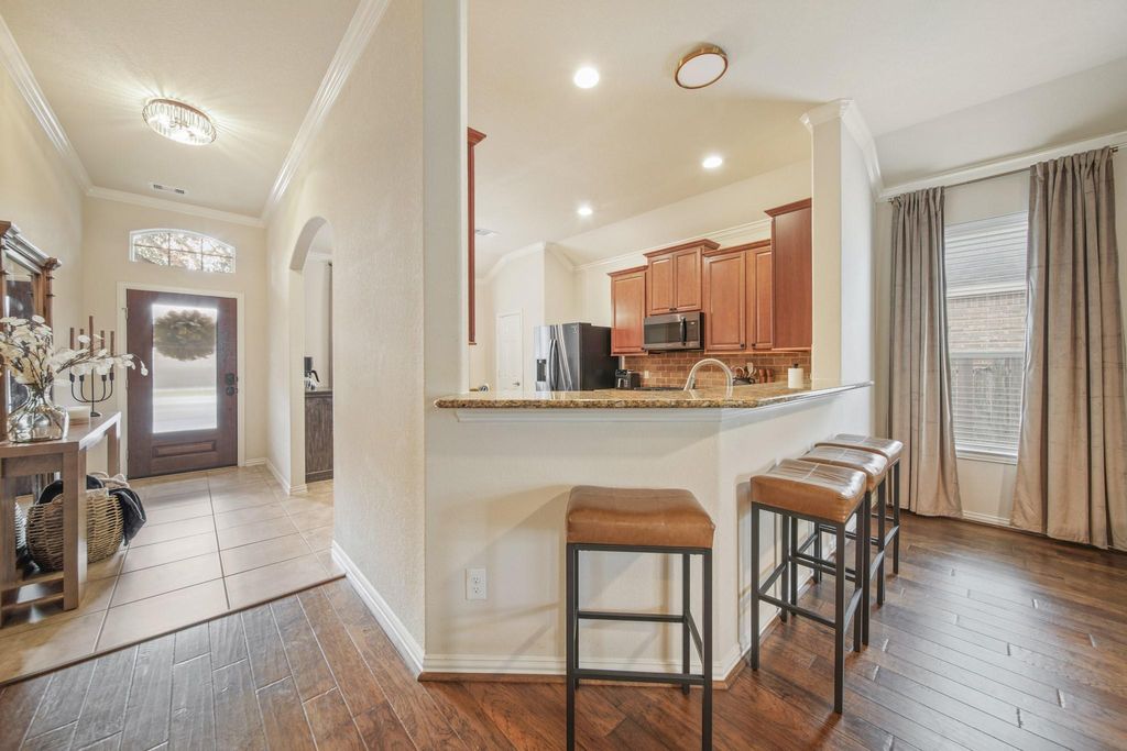 Photo of 13739 Mckinney Creek Lane, Houston, TX 77044 (MLS # 50557116)