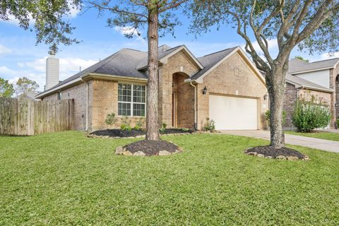 Tiny photo for 13739 Mckinney Creek Lane, Houston, TX 77044 (MLS # 50557116)