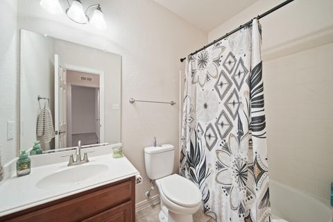 Tiny photo for 13739 Mckinney Creek Lane, Houston, TX 77044 (MLS # 50557116)