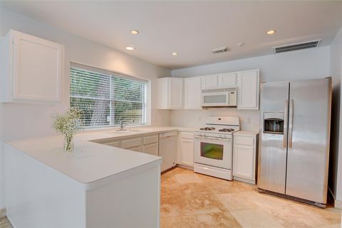 Tiny photo for 10 Indian Sage, The Woodlands, TX 77381 (MLS # 50368109)