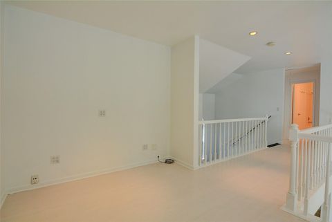 Tiny photo for 10 Indian Sage, The Woodlands, TX 77381 (MLS # 50368109)