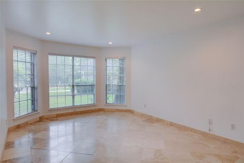 Tiny photo for 10 Indian Sage, The Woodlands, TX 77381 (MLS # 50368109)