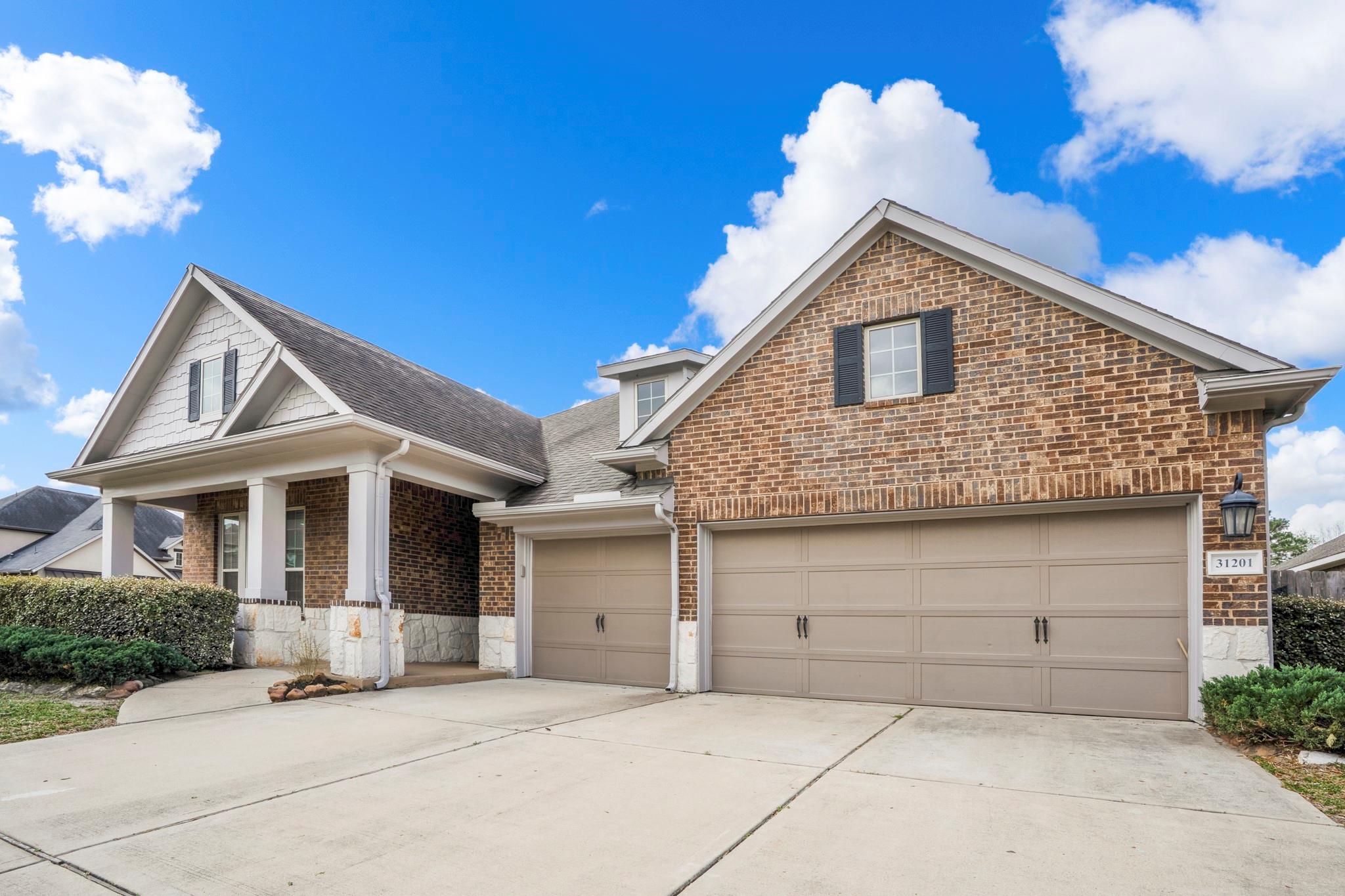 31201 Redwood Manor Court