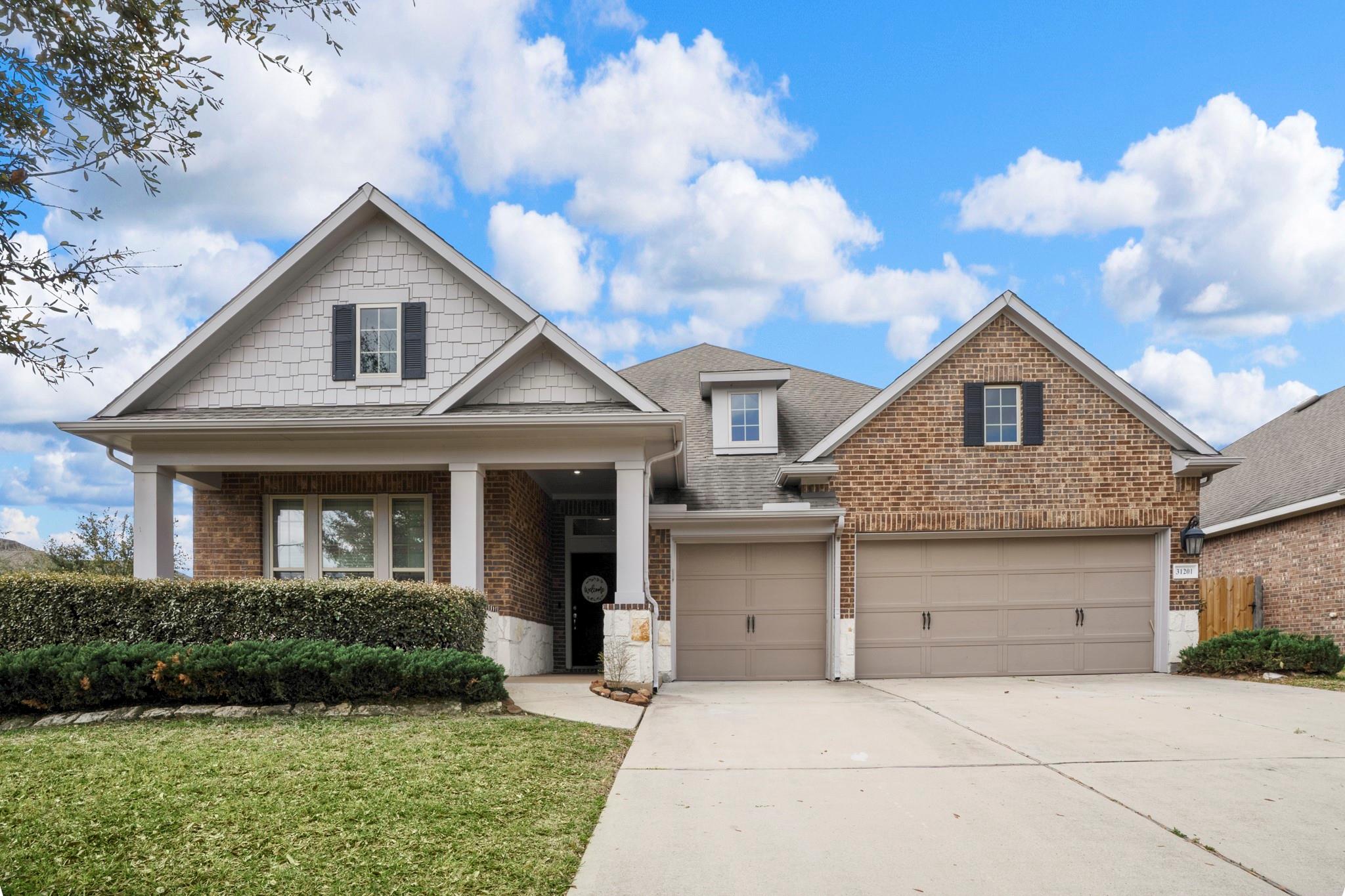 31201 Redwood Manor Court