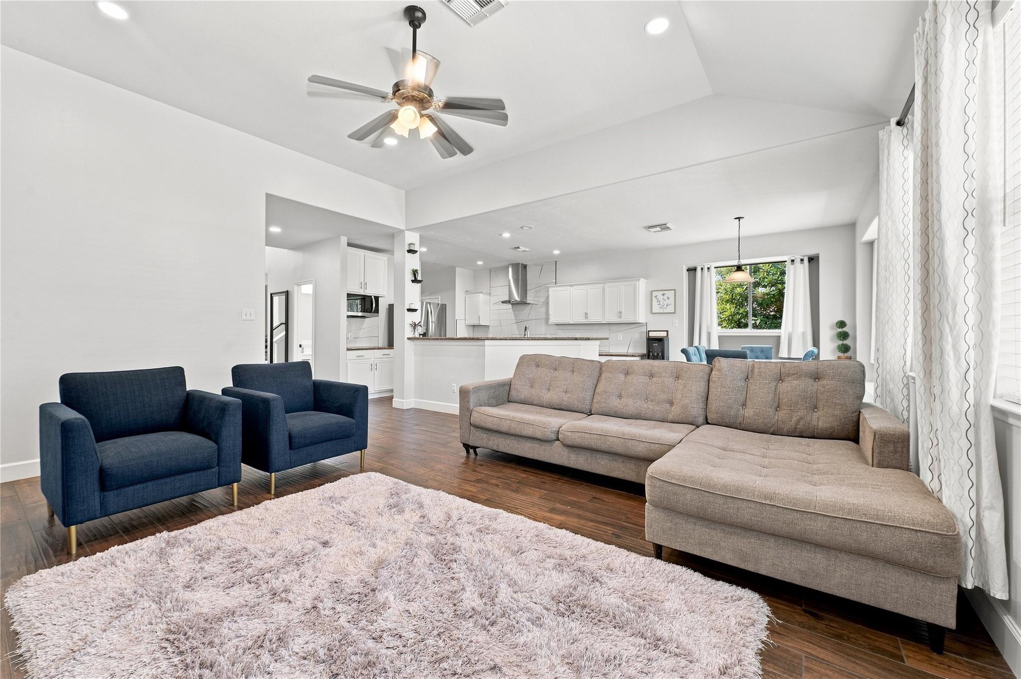3003 Rancher Hollow Court