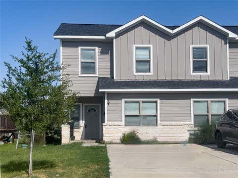 Townhouse For Rent - 7225 Kassarine Pass #A<br/> Houston, TX 77033