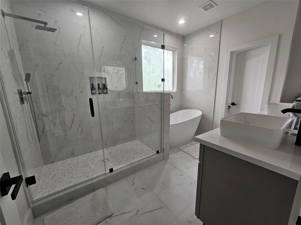 Photo of 4217 Hare Street #A, Houston, TX 77020 (MLS # 39166557)