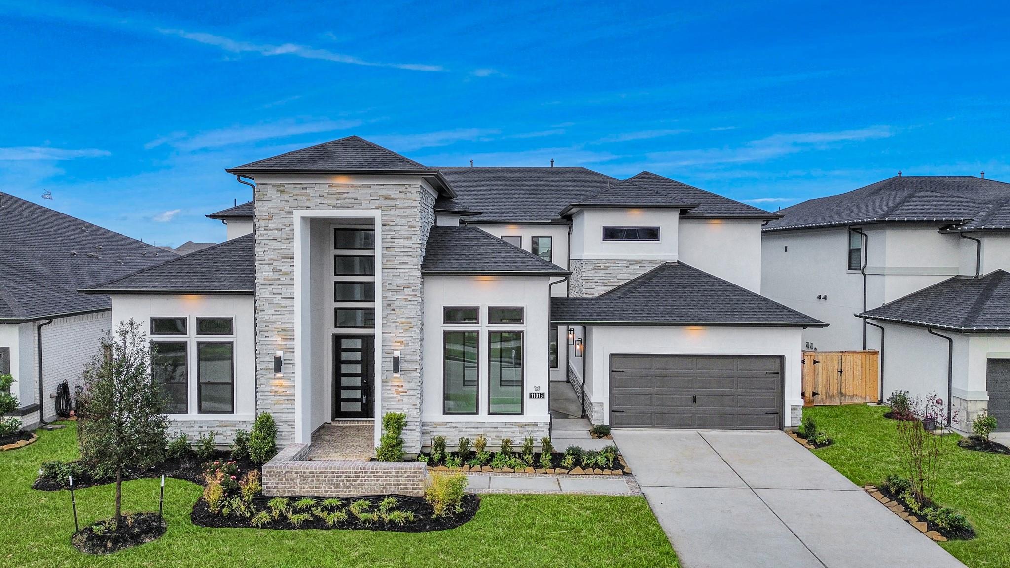 11015 Sandy Pinewoods Trail