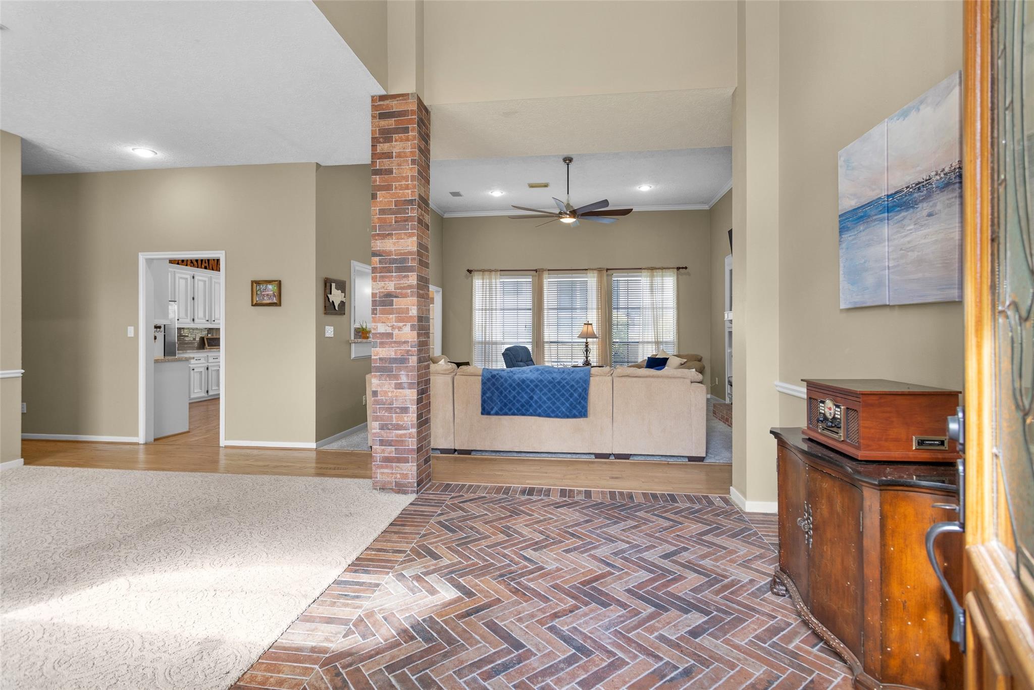 590 Edgewood Drive