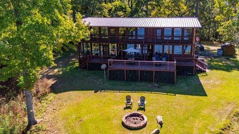 Photo of 169 Cheyenne Rd, Zavalla, TX 75980 (MLS # 45314834)