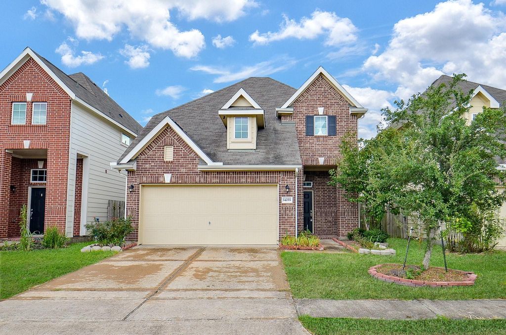 Photo of 14255 Garland Brook Drive, Houston, TX 77083 (MLS # 36197911)
