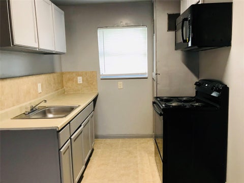 Photo of 8717 Spaulding Street #5, Houston, TX 77016 (MLS # 95876358)