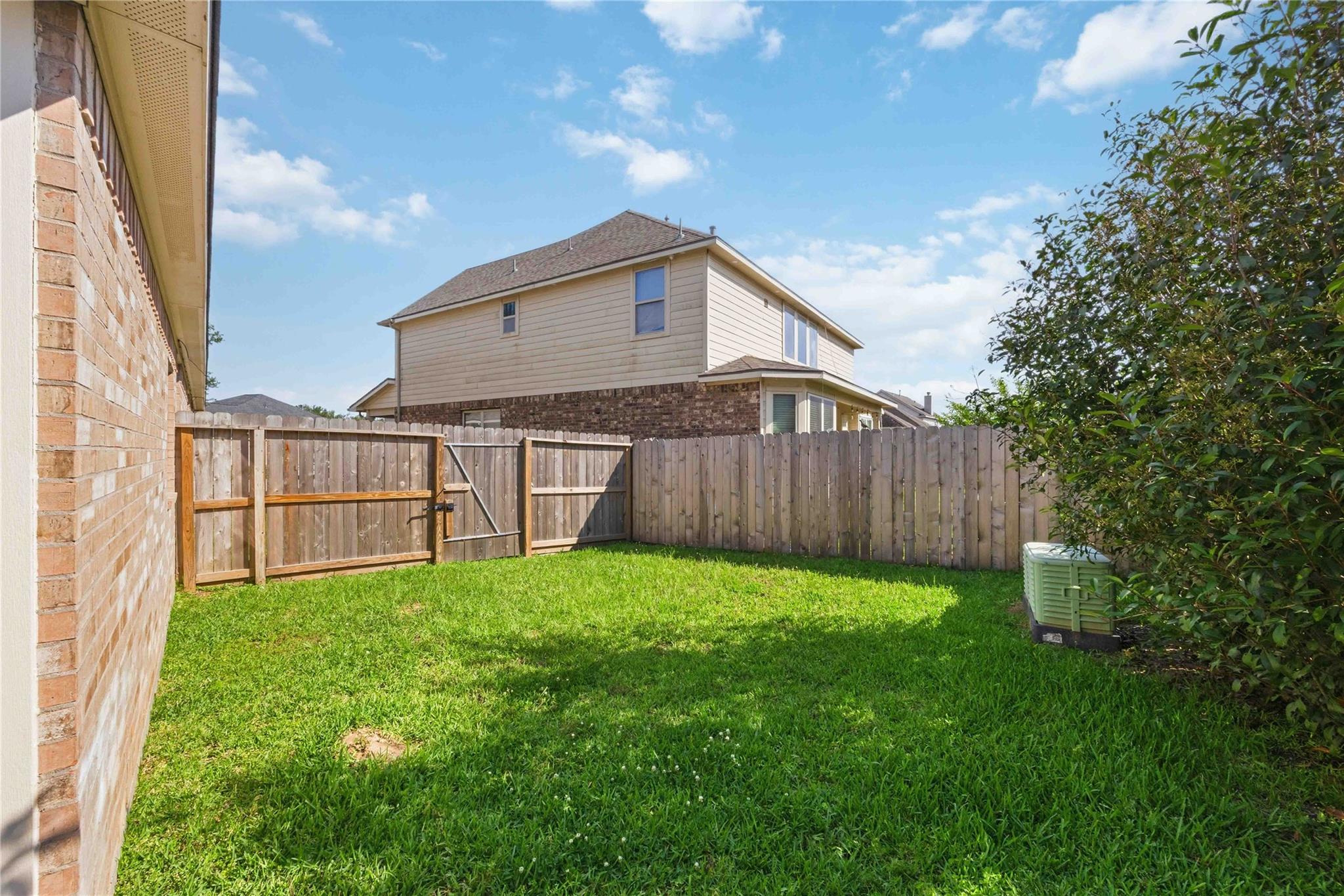 21839 Leigh Creek Drive