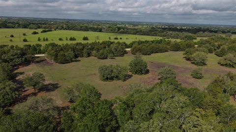 Photo of 8 Baranowski Road, Brenham, TX 77833 (MLS # 77022556)