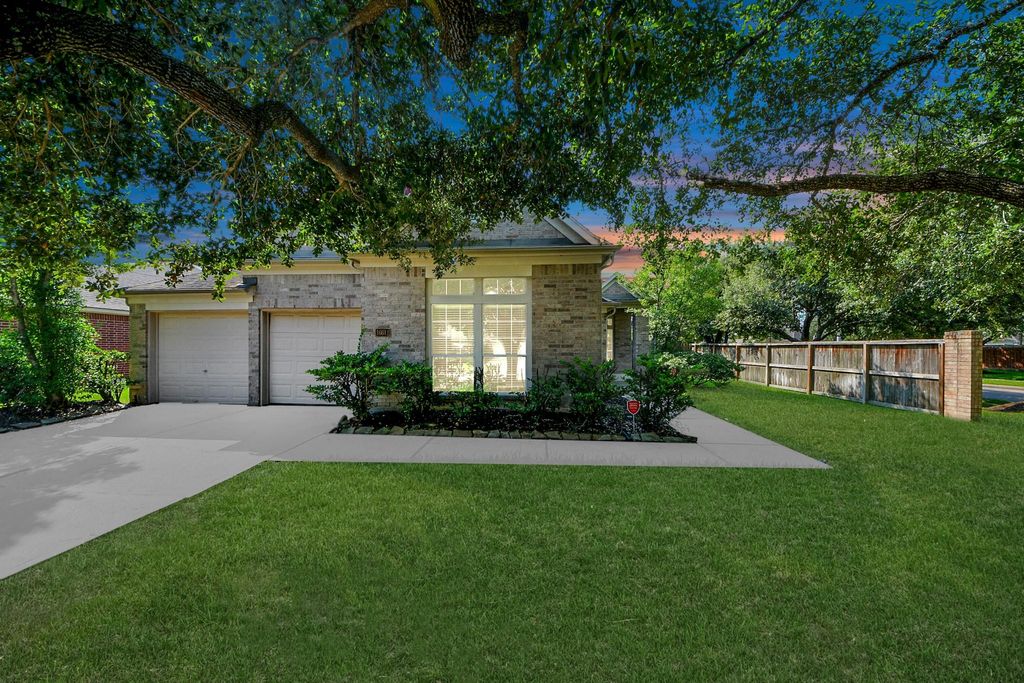 Photo of 16611 Gentle Stone Drive, Houston, TX 77095 (MLS # 79551052)