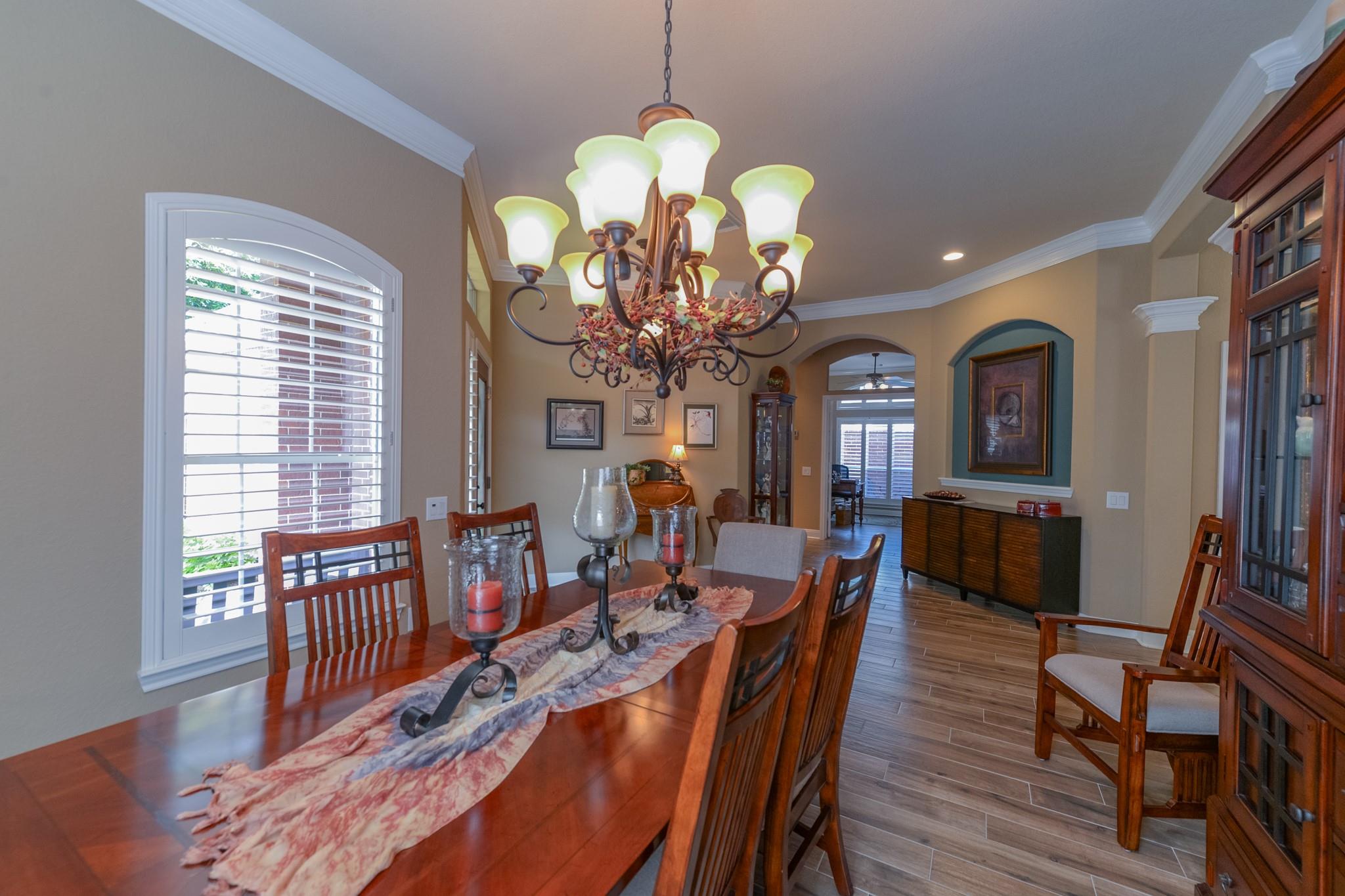 5219 Colonial Park Lane