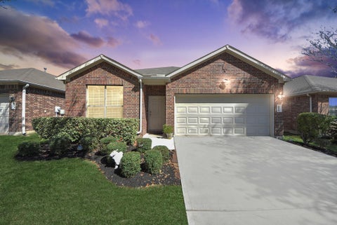 Photo of 5810 Camelia Evergreen Lane, Richmond, TX 77407 (MLS # 74325231)