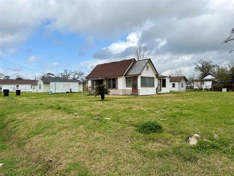 2405 Mann Street Houston TX 77093