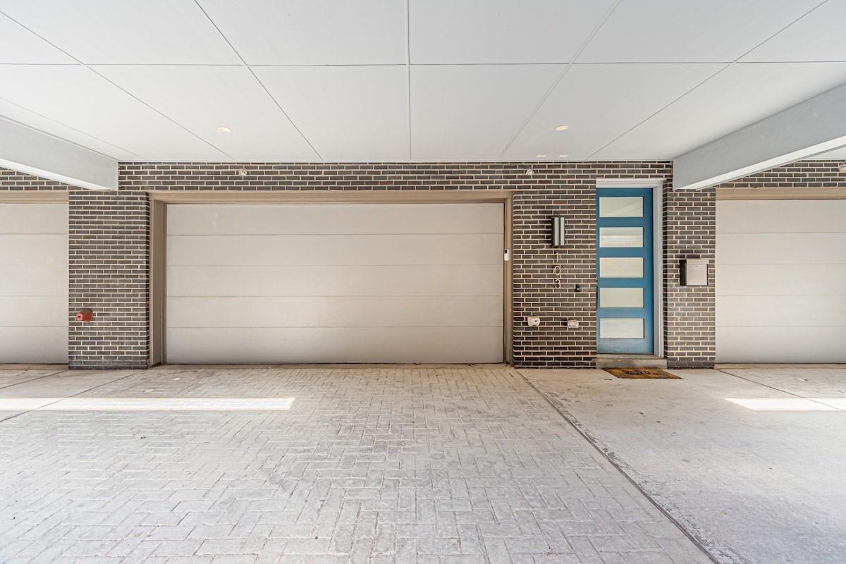 422 W 9th Street 103