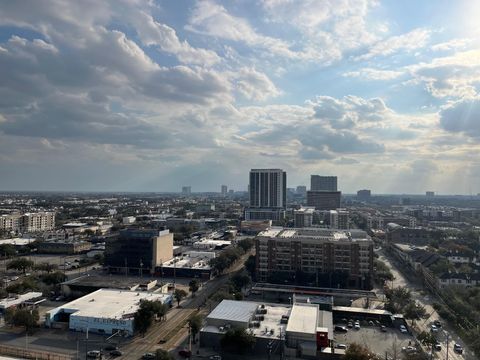 Tiny photo for 2016 Main Street #1814, Houston, TX 77002 (MLS # 97235902)