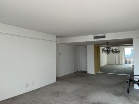 Tiny photo for 2016 Main Street #1814, Houston, TX 77002 (MLS # 97235902)