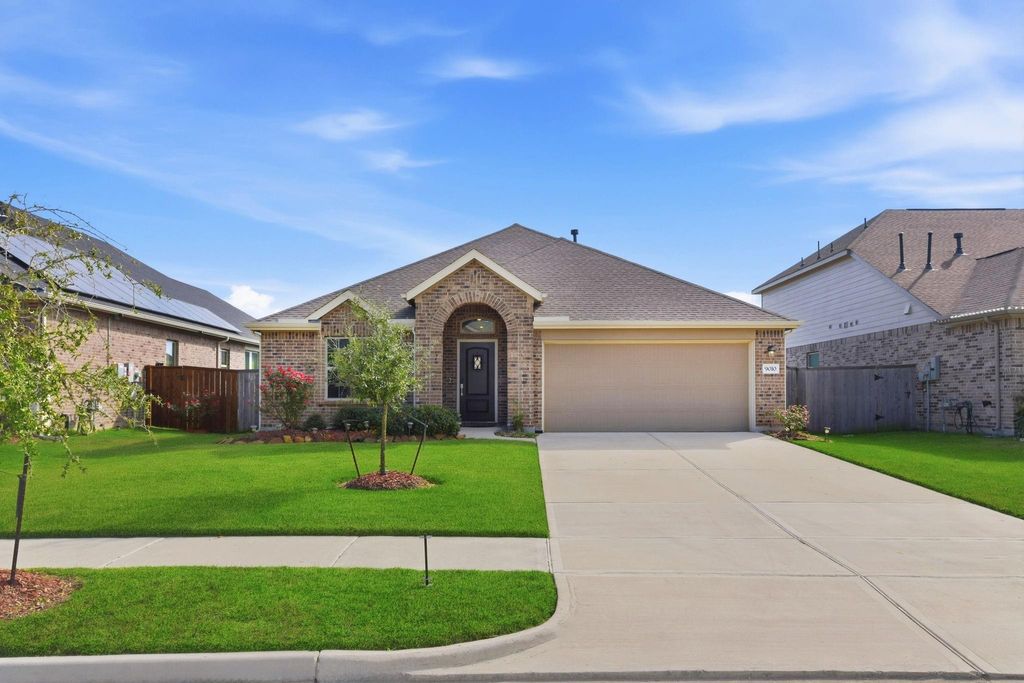 Photo of 9010 Brazos Drive, Baytown, TX 77521 (MLS # 81334852)