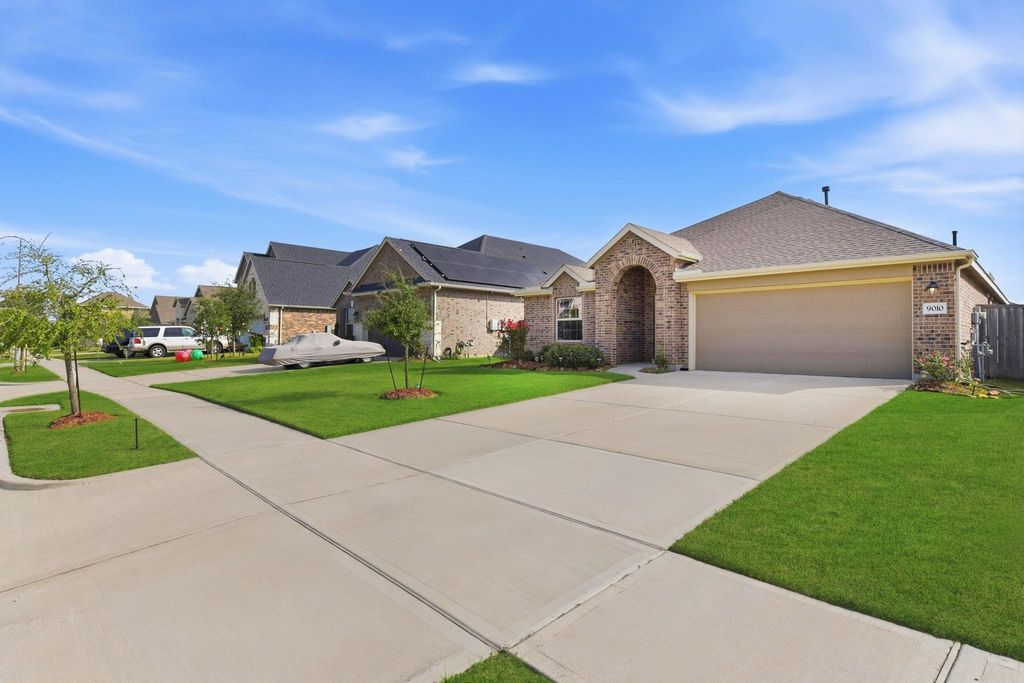 Photo of 9010 Brazos Drive, Baytown, TX 77521 (MLS # 81334852)