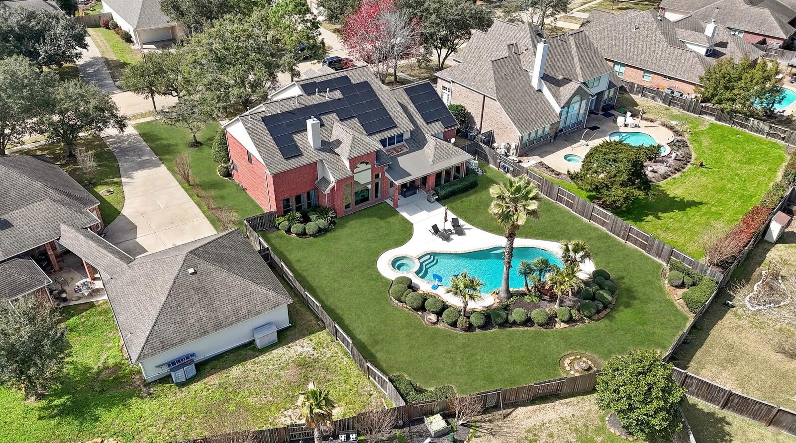 2903 Harvest Hill Drive