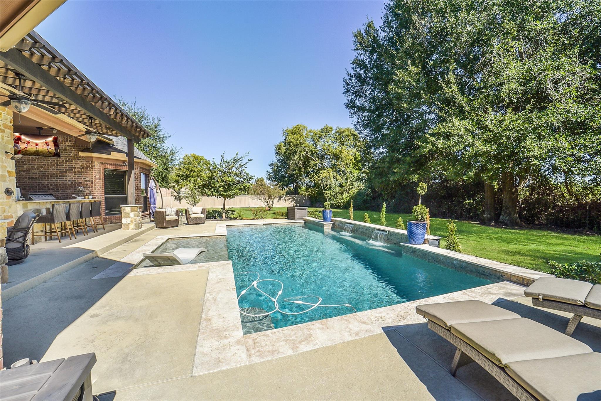 22114 E Meadowhurst Circle E