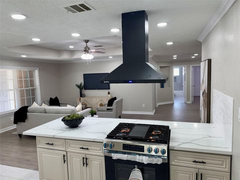 Tiny photo for 7306 Log Hollow Drive, Houston, TX 77040 (MLS # 33425418)