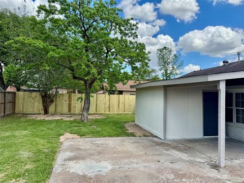 Tiny photo for 7306 Log Hollow Drive, Houston, TX 77040 (MLS # 33425418)