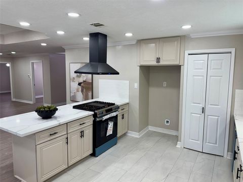 Tiny photo for 7306 Log Hollow Drive, Houston, TX 77040 (MLS # 33425418)