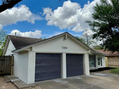 Tiny photo for 7306 Log Hollow Drive, Houston, TX 77040 (MLS # 33425418)