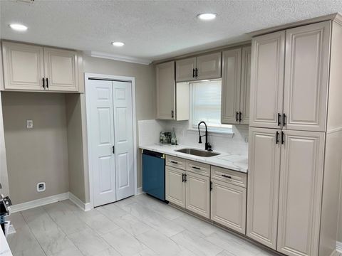 Tiny photo for 7306 Log Hollow Drive, Houston, TX 77040 (MLS # 33425418)