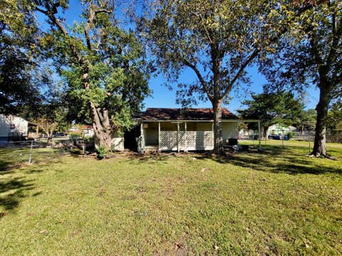 Photo of 2425 8th Avenue, Port Arthur, TX 77642 (MLS # 98629503)