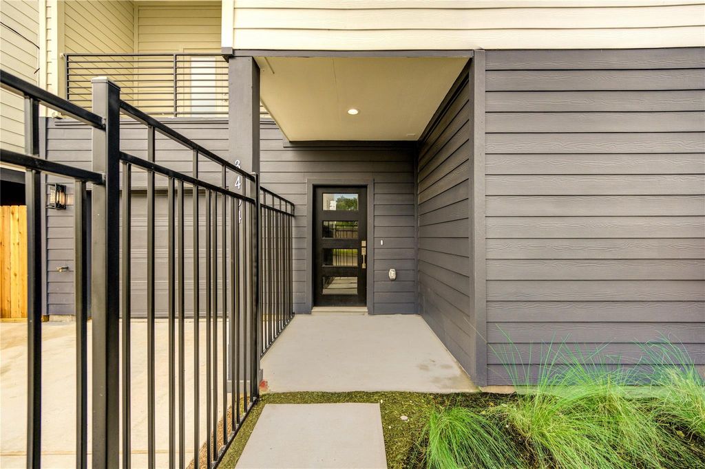 Photo of 3406 Rawley Street, Houston, TX 77020 (MLS # 6793303)