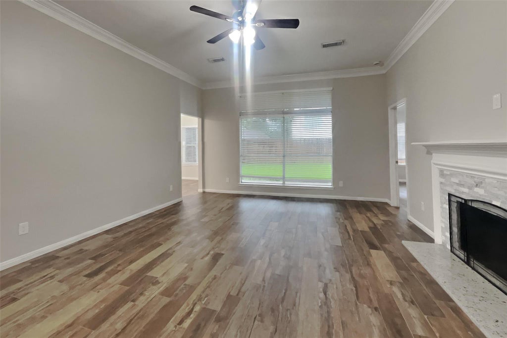 Photo of 16803 Cobbler Crossing Drive, Sugar Land, TX 77498 (MLS # 82538086)